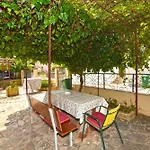 Appartamento Davor 2330 *