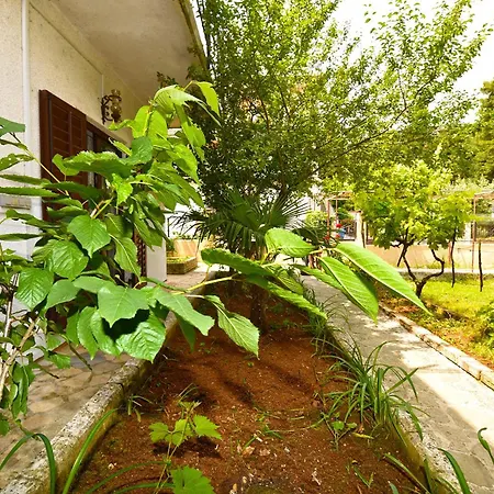 Appartamento Davor 2330 Pola