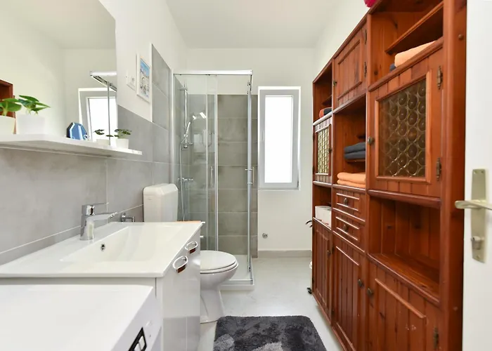 Davor 2330 Appartamento