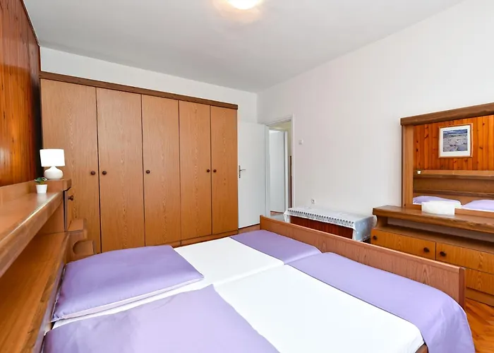 Davor 2330 Lejlighed