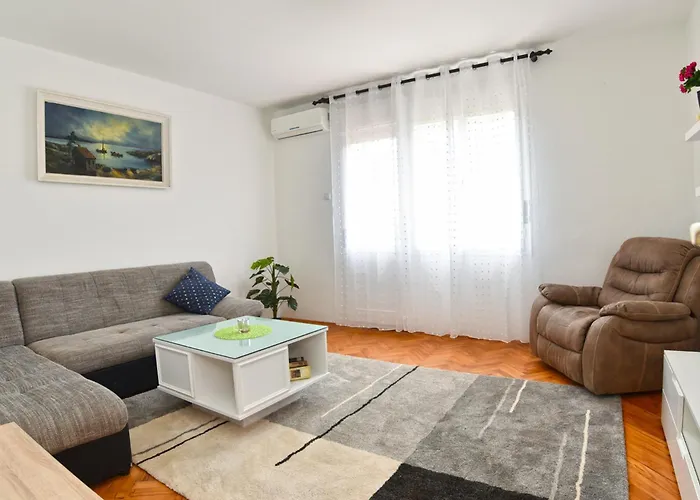 Διαμέρισμα Davor 2330