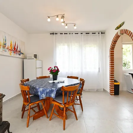 Davor 2330 Appartement Pula